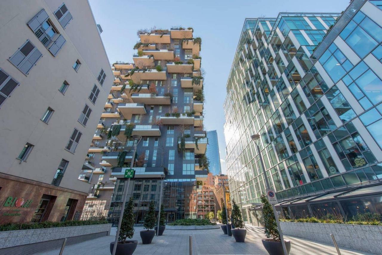 Joivy 1Br Apt In Isola With Stunning View To Bosco Verticale มิลาน ภายนอก รูปภาพ